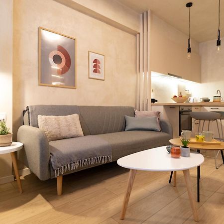 Apo-Zachari Elegant Apartment لاريسا المظهر الخارجي الصورة