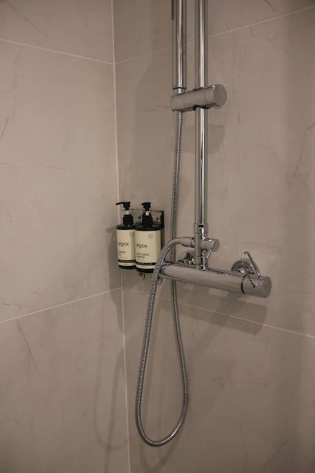 Apo-Zachari Elegant Apartment لاريسا المظهر الخارجي الصورة