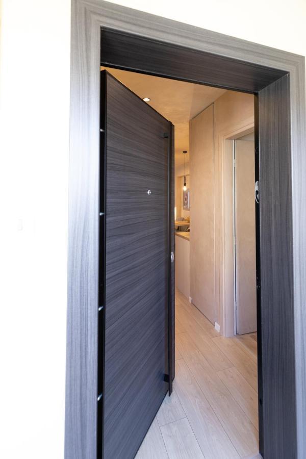 Apo-Zachari Elegant Apartment لاريسا المظهر الخارجي الصورة