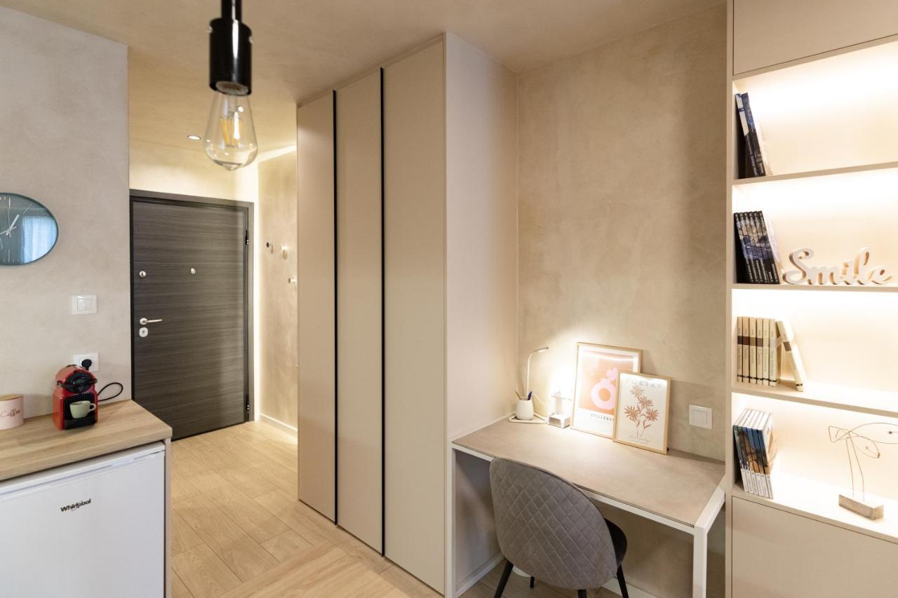 Apo-Zachari Elegant Apartment لاريسا المظهر الخارجي الصورة