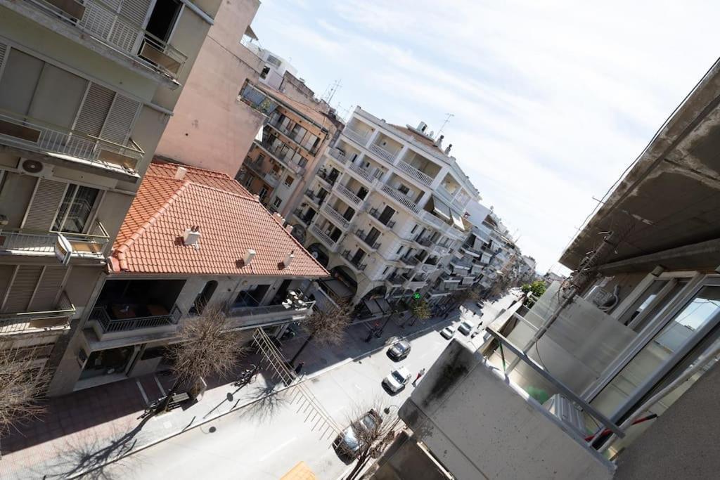 Apo-Zachari Elegant Apartment لاريسا المظهر الخارجي الصورة